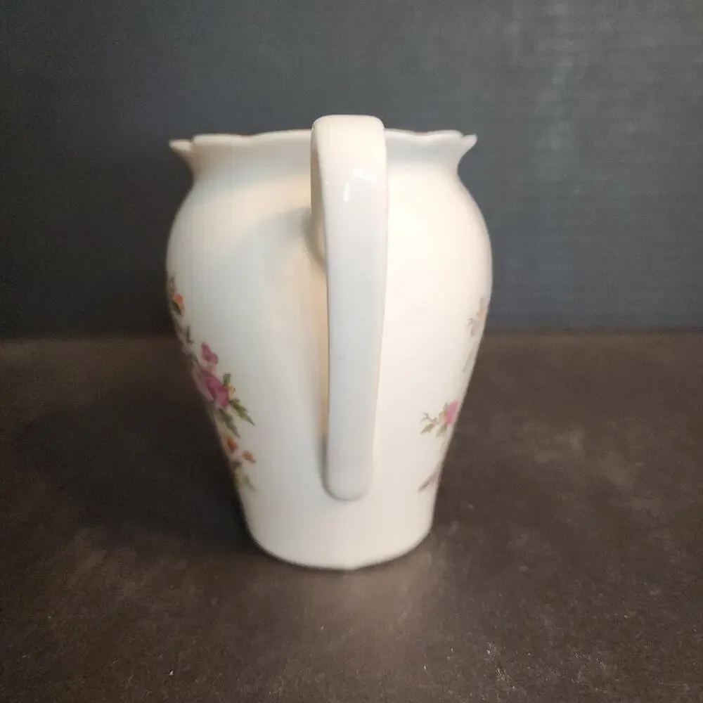 Vtg KAHLA Germany~Bird Of Paradise~ Creamer, Scalloped Edge, Gold Trim 4oz